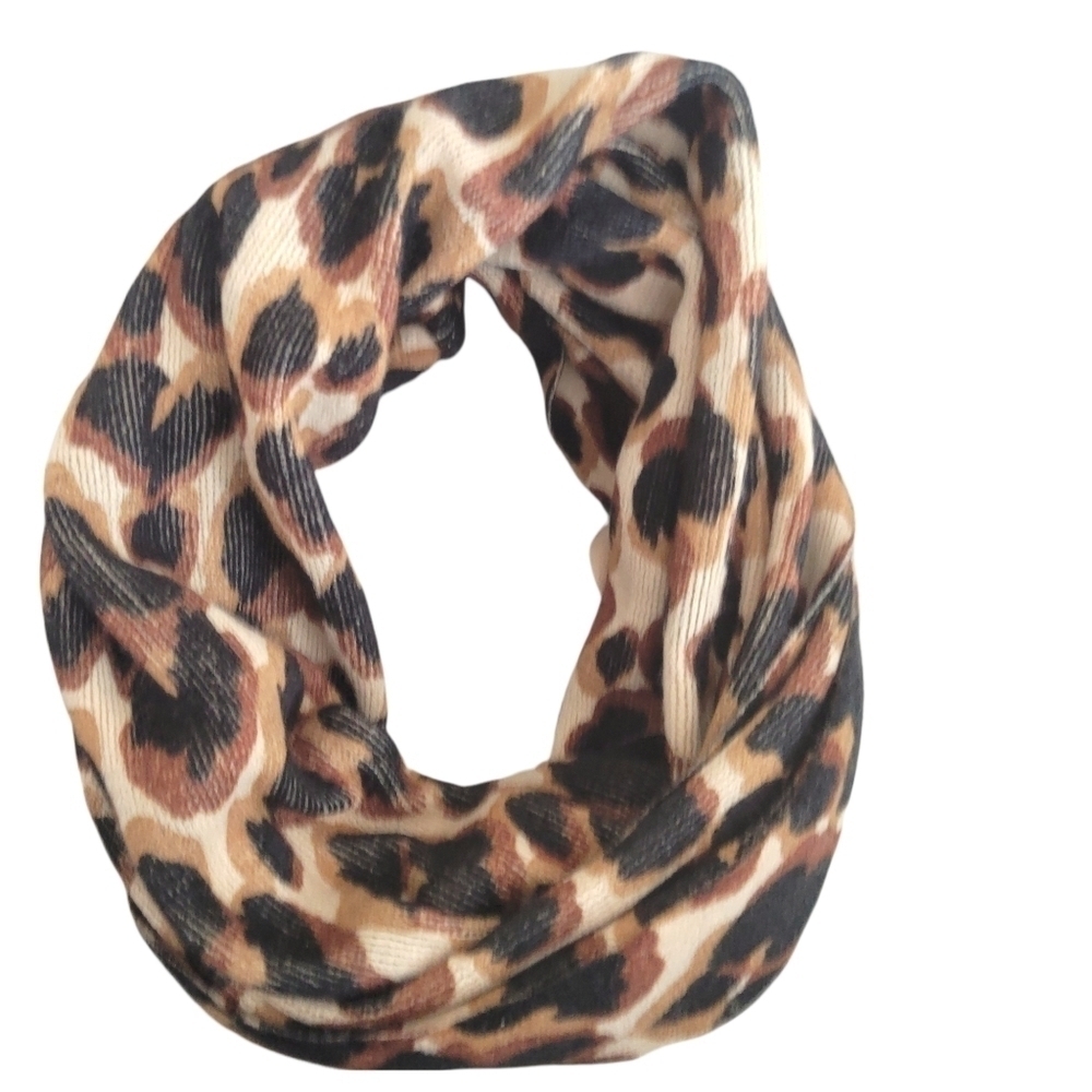 Liz claiborne animal print infinity scarf Mob Wife